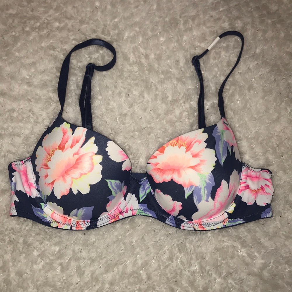 Victoria’s Secret Bra